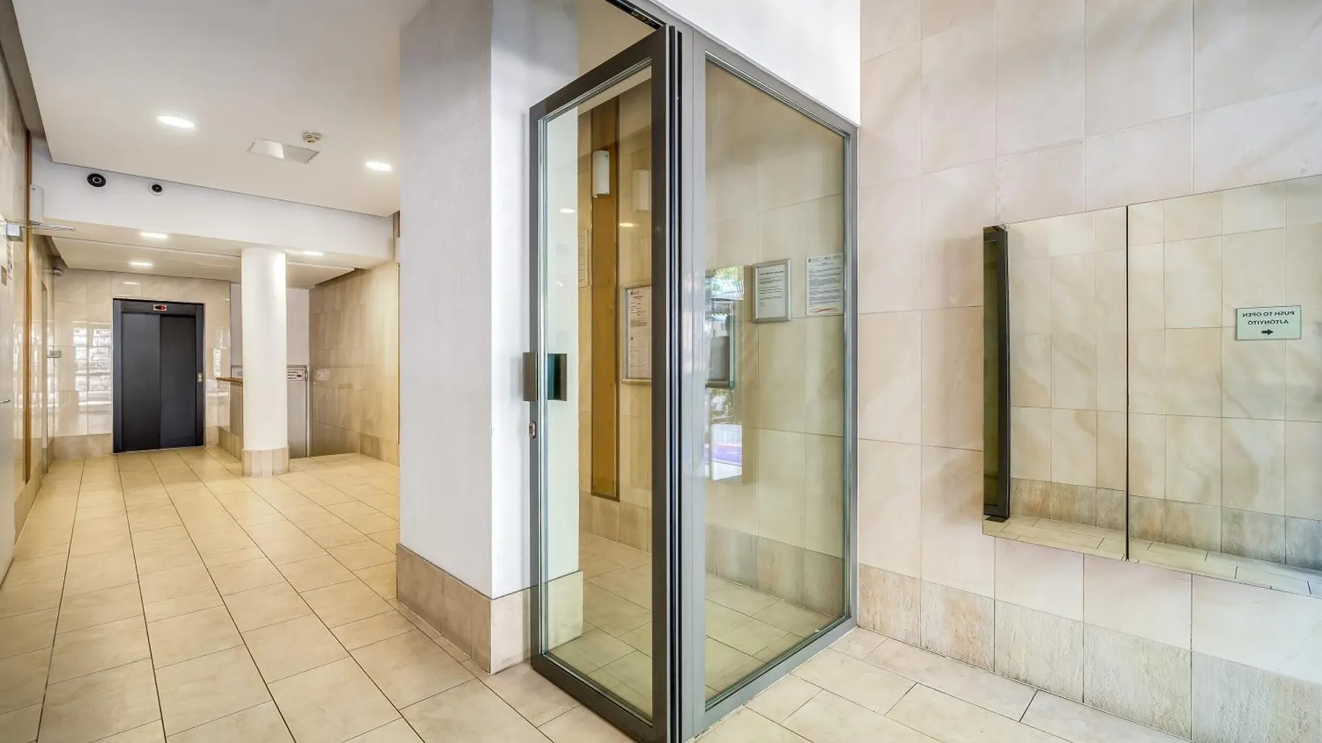 Klauzal 11-202 City Center Apartment Budapest
